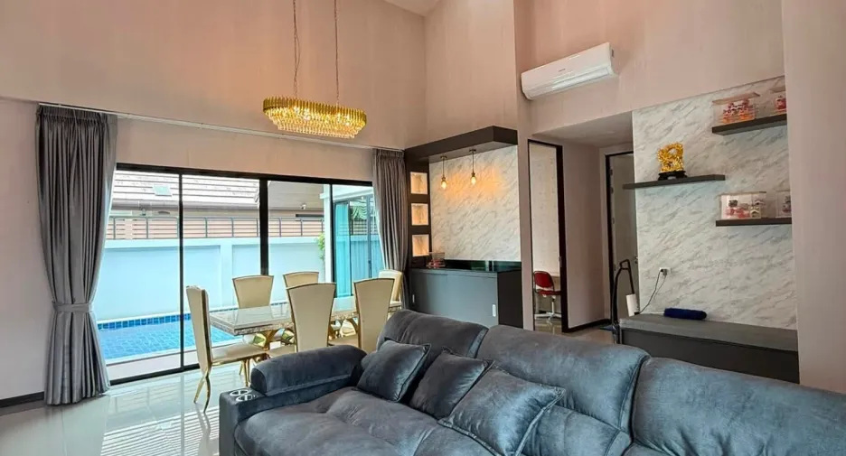 For rent 3 bedrooms villa in Huay Yai, Pattaya