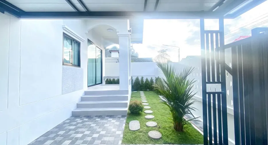 For sale 3 bedrooms house in Bang Lamung, Chonburi
