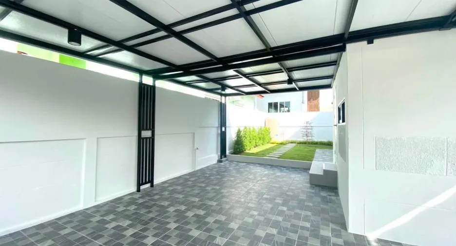 For sale 3 bedrooms house in Bang Lamung, Chonburi