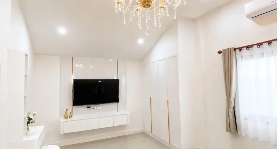 For sale 3 bedrooms house in Bang Lamung, Chonburi