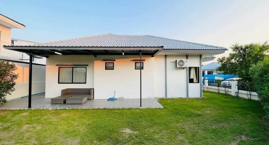 Casa en venta de 3 habitaciones en Bang Lamung, Chonburi