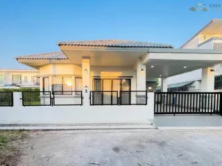 Casa en venta de 3 habitaciones en Bang Lamung, Chonburi