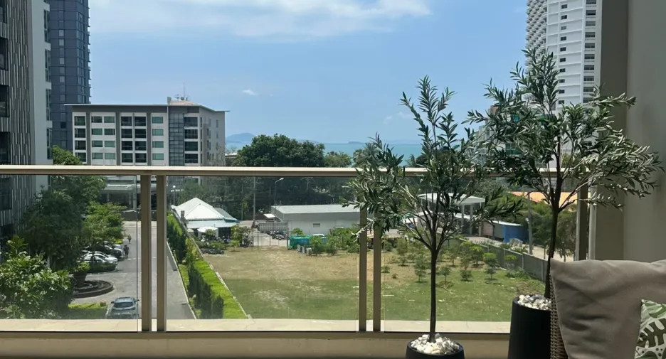 For rent 1 bed condo in Bang Lamung, Chonburi