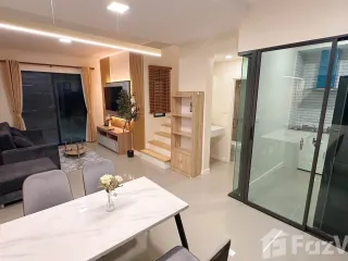 For rent 3 bedrooms house in Mueang Chiang Mai, Chiang Mai