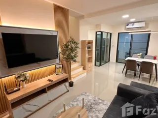 For rent 3 bedrooms house in Mueang Chiang Mai, Chiang Mai