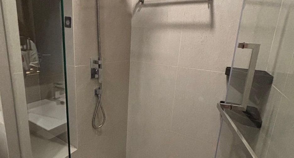 For rent 1 bed condo in Phaya Thai, Bangkok
