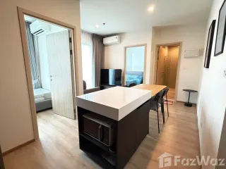 For rent 2 bedrooms condo in Huai Khwang, Bangkok