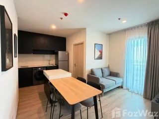 For rent 2 bedrooms condo in Huai Khwang, Bangkok