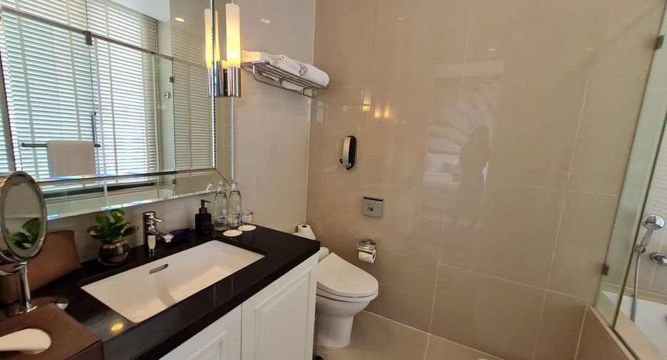 À louer studio condo à Watthana, Bangkok