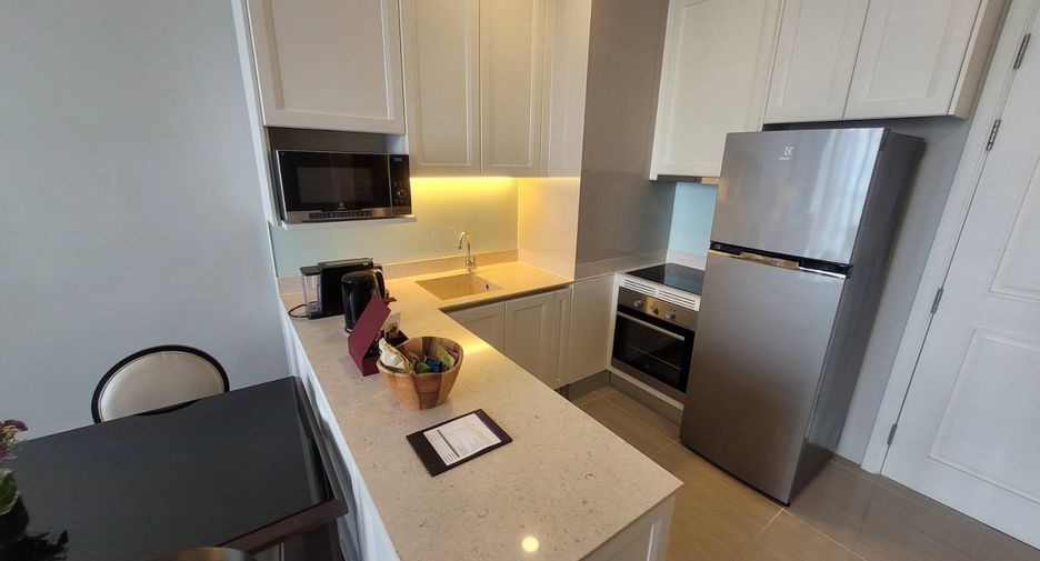 For rent 1 bed condo in Watthana, Bangkok
