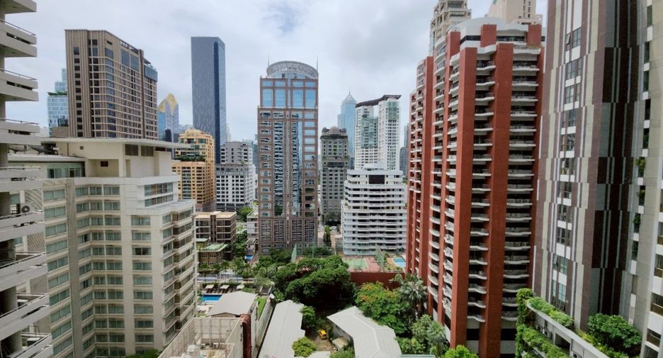 Wohnung zur Miete mit 2 Zimmer in Pathum Wan, Bangkok