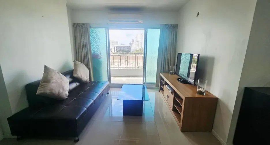 For rent 1 bed condo in Bang Lamung, Chonburi