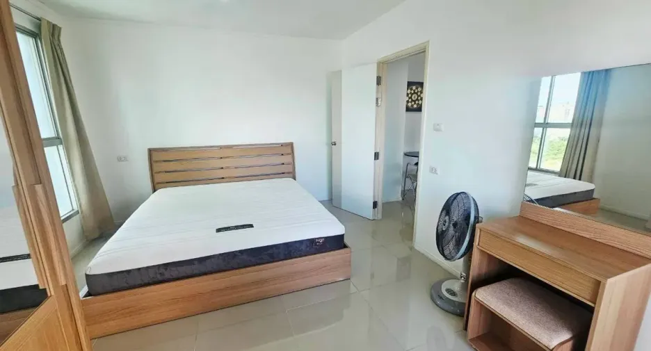 For rent 1 bed condo in Bang Lamung, Chonburi