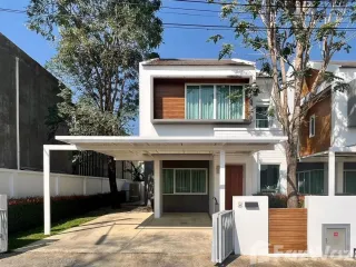 À louer 3 chambres maison à Mae Rim, Chiang Mai