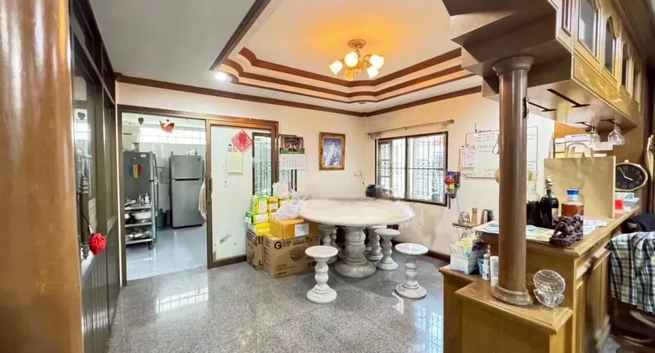 For sale 5 bedrooms house in Bang Khae, Bangkok