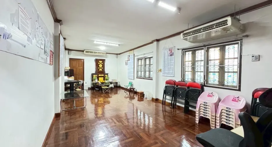 For sale 5 bedrooms house in Bang Khae, Bangkok