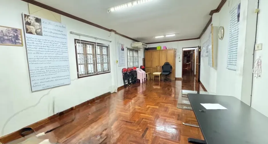 For sale 5 bedrooms house in Bang Khae, Bangkok