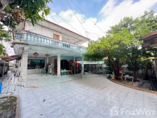 À vendre 5 chambres maison à Bang Khae, Bangkok