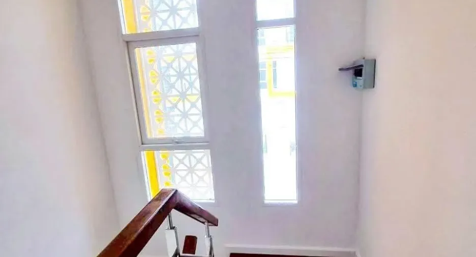 Casa en venta y en alquiler de 3 habitaciones en Sam Phran, Nakhon Pathom