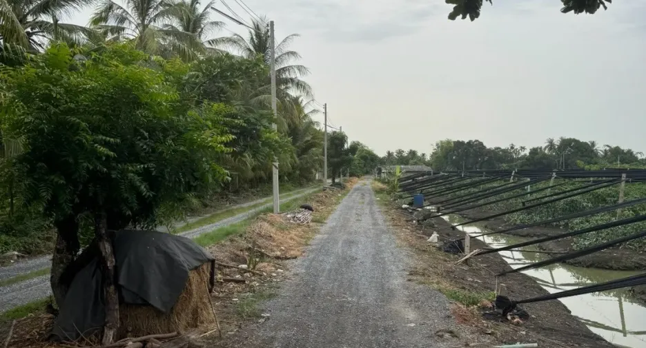Terreno en venta en Krathum Baen, Samut Sakhon