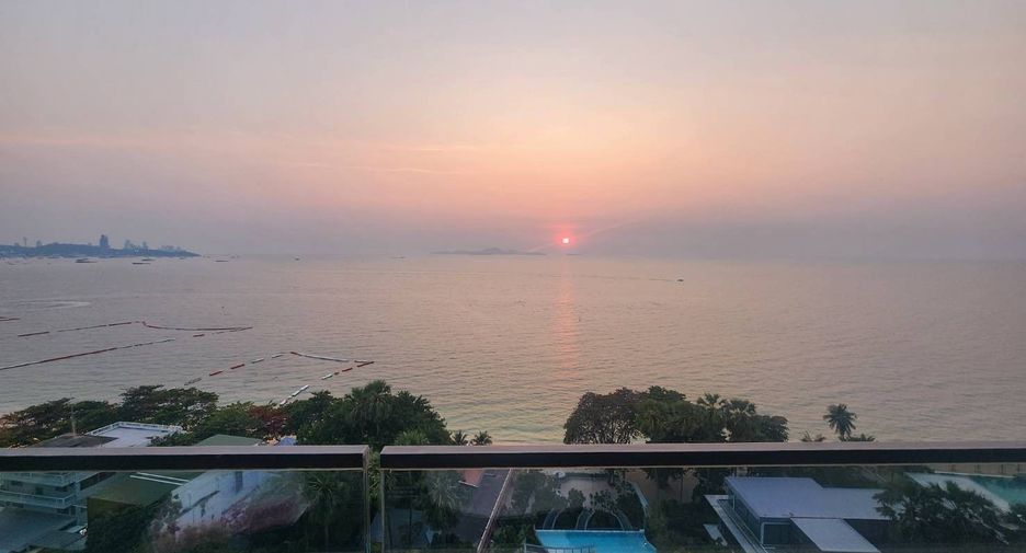 For sale and for rent 2 bedrooms condo in Bang Lamung, Chonburi