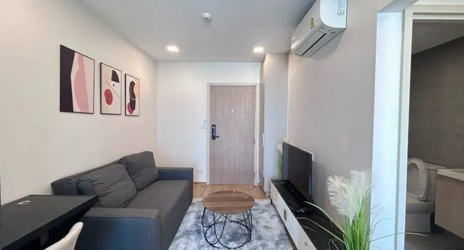 For rent 1 bed condo in Bang Rak, Bangkok