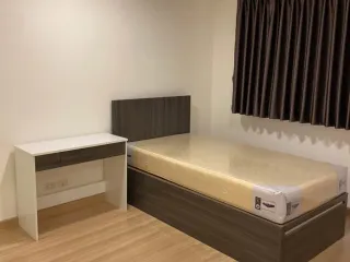 For rent 2 bedrooms condo in Bang Phlat, Bangkok