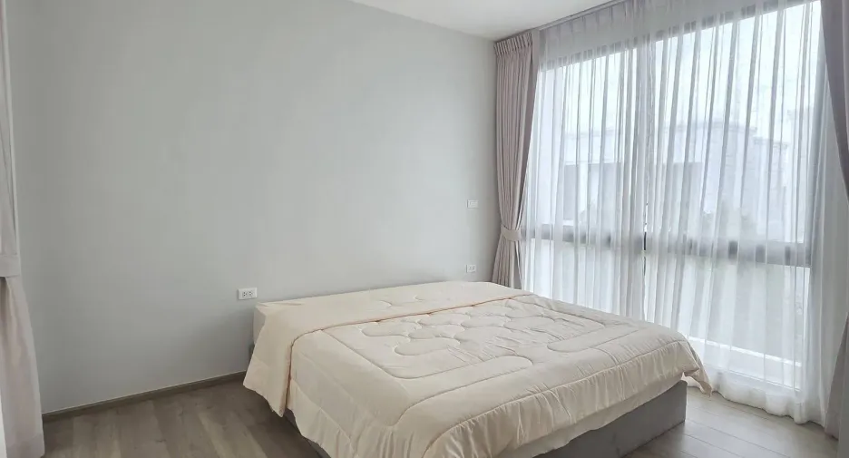 For rent 5 bedrooms house in Prawet, Bangkok