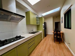 À vendre 3 chambres maison à Si Racha, Chonburi