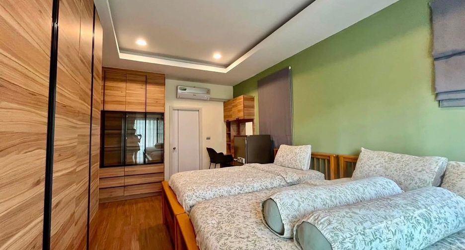 À vendre 3 chambres maison à Si Racha, Chonburi