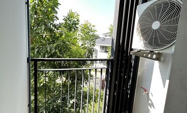 For sale 1 bed condo 
