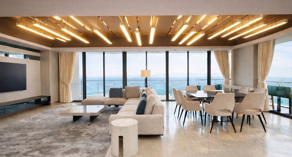 For rent 4 bedrooms condo in Yan Nawa, Bangkok