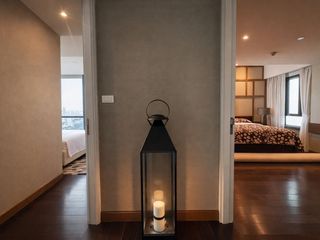 For rent 4 bedrooms condo in Yan Nawa, Bangkok