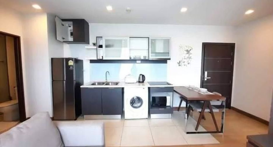 For rent 2 bedrooms condo in Mueang Chiang Mai, Chiang Mai