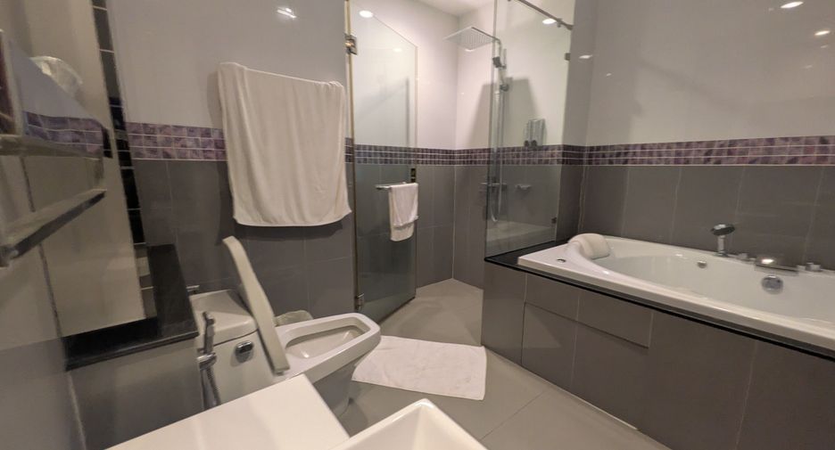 À louer et à vendre 1 chambre condo à Mueang Phuket, Phuket