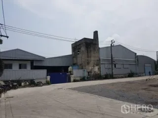 À louer et à vendre entrepôt à Bang Phli, Samut Prakan