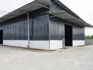 Almacén en alquiler en Mueang Samut Sakhon, Samut Sakhon