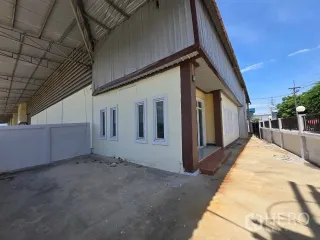 Almacén en alquiler y en venta en Mueang Samut Sakhon, Samut Sakhon