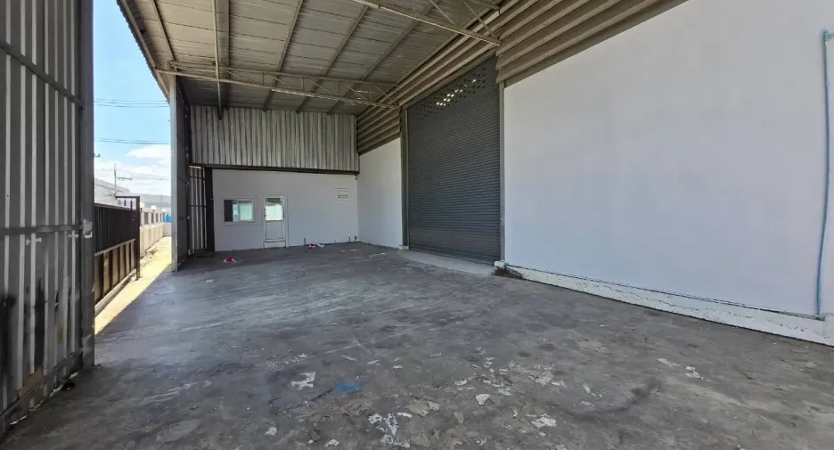 Almacén en alquiler y en venta en Mueang Samut Sakhon, Samut Sakhon