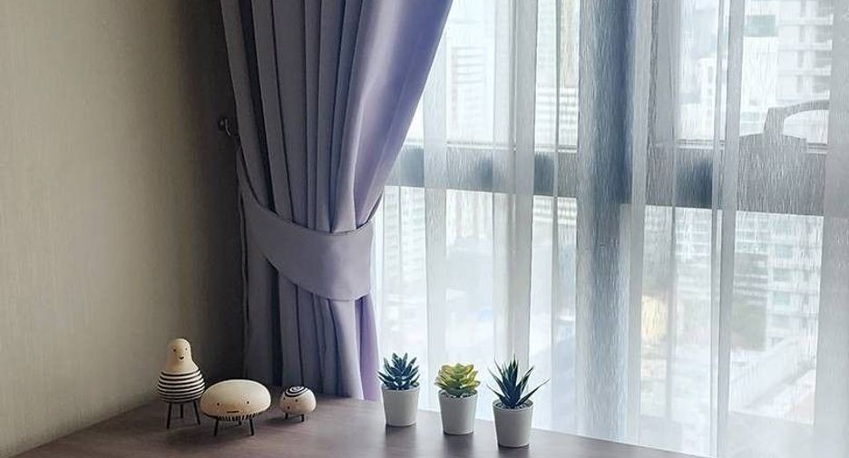For sale 1 Beds condo in Khlong Toei, Bangkok
