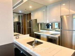 For sale 1 bed condo in Sathon, Bangkok