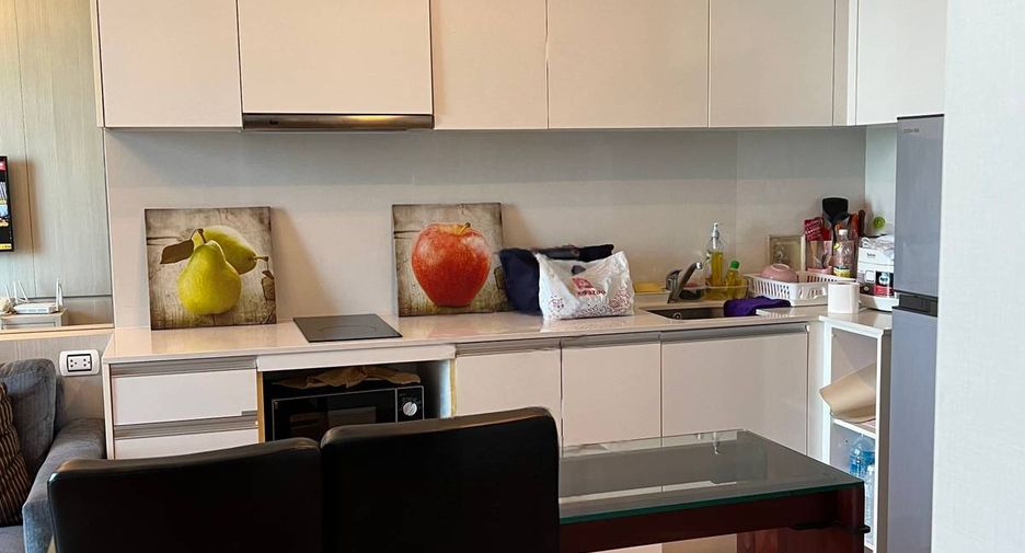 For sale 2 ベッドルーム condo in Chatuchak, Bangkok