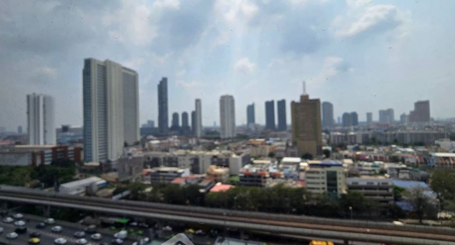 For sale 1 bed condo in Khlong San, Bangkok