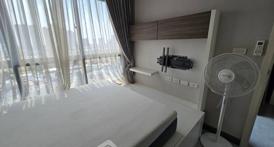 For sale 1 bed condo in Khlong San, Bangkok