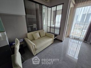 出售 1 卧室 公寓 在 Khlong San, 曼谷
