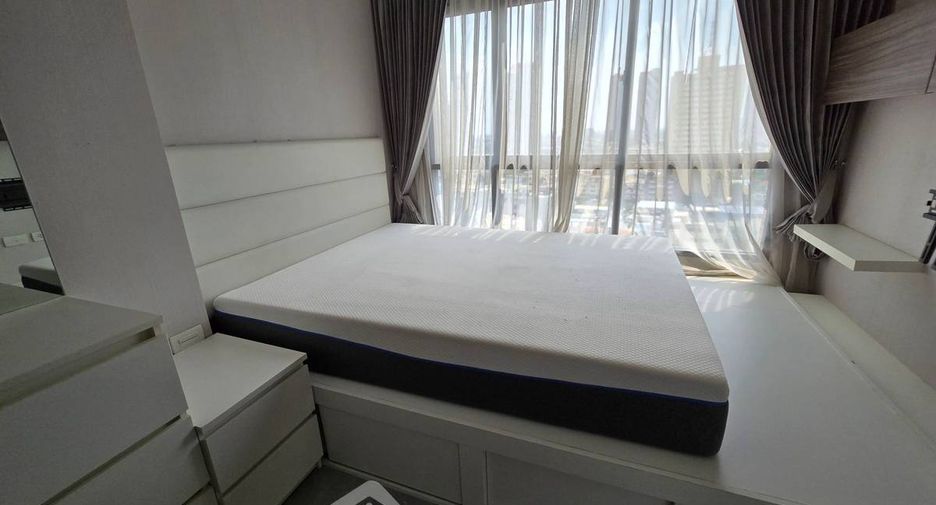 For sale 1 bed condo in Khlong San, Bangkok