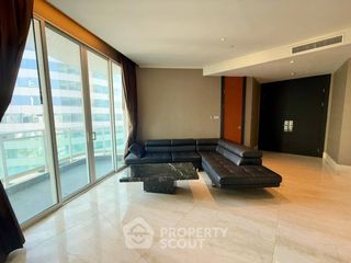 À vendre 3 chambres condo à Sathon, Bangkok