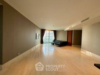 À vendre 3 chambres condo à Sathon, Bangkok