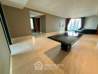 À vendre 3 chambres condo à Sathon, Bangkok