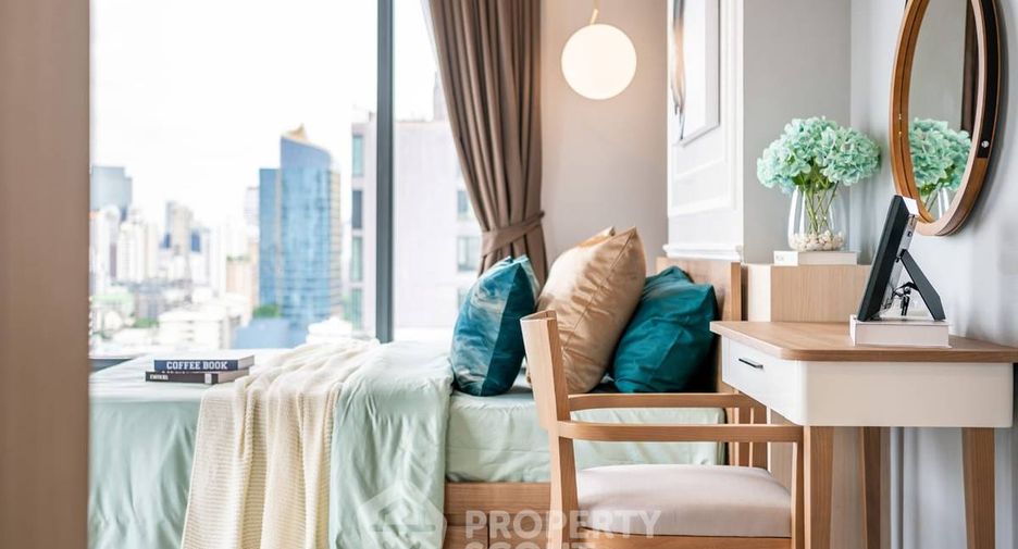 For rent and for sale 2 bedrooms condo in Watthana, Bangkok